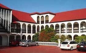 Alcala Motor Lodge
